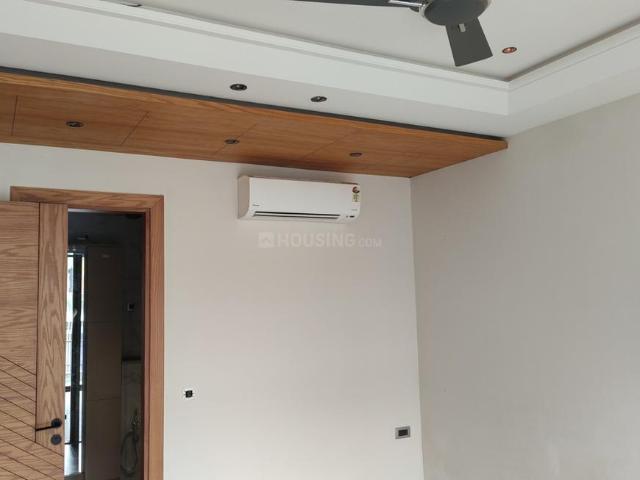 4 BHK Independent Builder Floor in Sector 67 for rent Gurgaon. The reference number is 20922567
