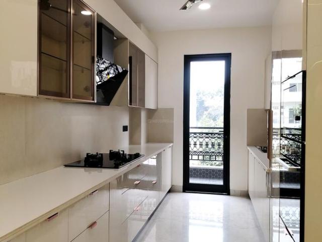 4 BHK Independent Builder Floor in Sector 67 for resale Gurgaon. The reference number is 18065519