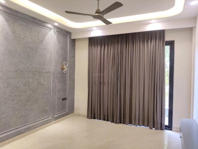 4 BHK Independent Builder Floor in Sector 67 for resale Gurgaon. The reference number is 19588081