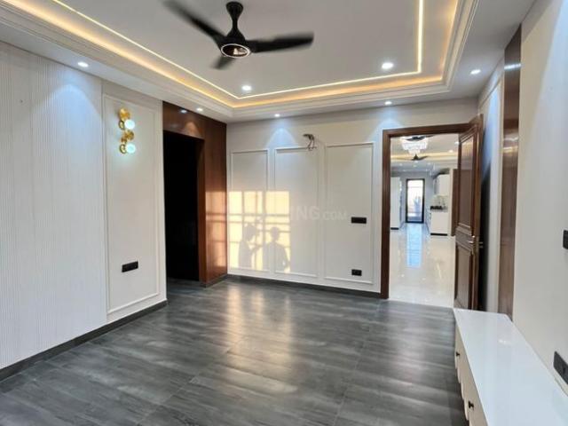 4 BHK Independent Builder Floor in Sector 67 for resale Gurgaon. The reference number is 19925827