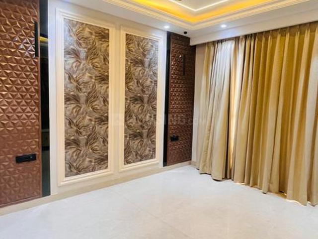 4 BHK Independent Builder Floor in Sector 67 for resale Gurgaon. The reference number is 20561334