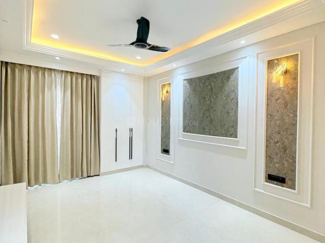 4 BHK Independent Builder Floor in Sector 67 for resale Gurgaon. The reference number is 20805526