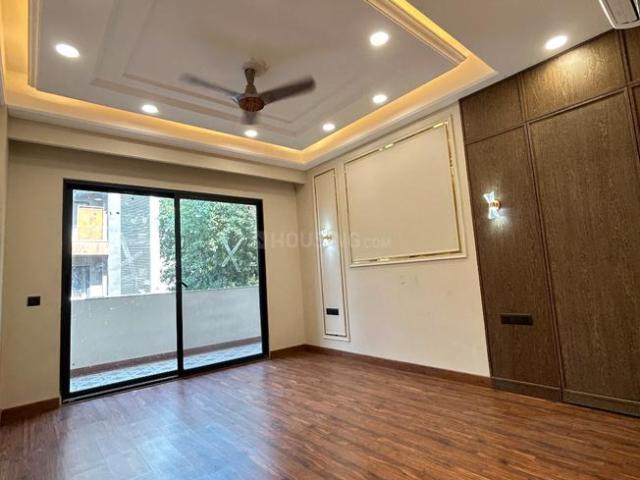 4 BHK Independent Builder Floor in Sector 67 for resale Gurgaon. The reference number is 20806587