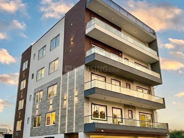 4 BHK Independent Builder Floor in Sector 67 for resale Gurgaon. The reference number is 20877425