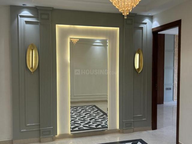 4 BHK Independent Builder Floor in Sector 67 for resale Gurgaon. The reference number is 20220238