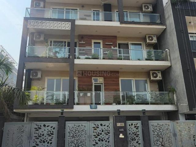4 BHK Independent Builder Floor in Sector 67 for resale Gurgaon. The reference number is 21064977