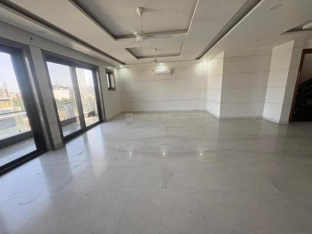 4 BHK Independent Builder Floor in Sector 73 for rent Gurgaon. The reference number is 19641181