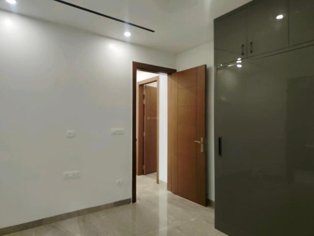 4 BHK Independent Builder Floor in Sector 70 for resale Gurgaon. The reference number is 20711129