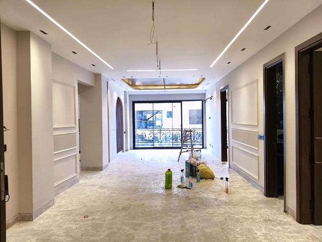 4 BHK Independent Builder Floor in Sector 70A for resale Gurgaon. The reference number is 20107638