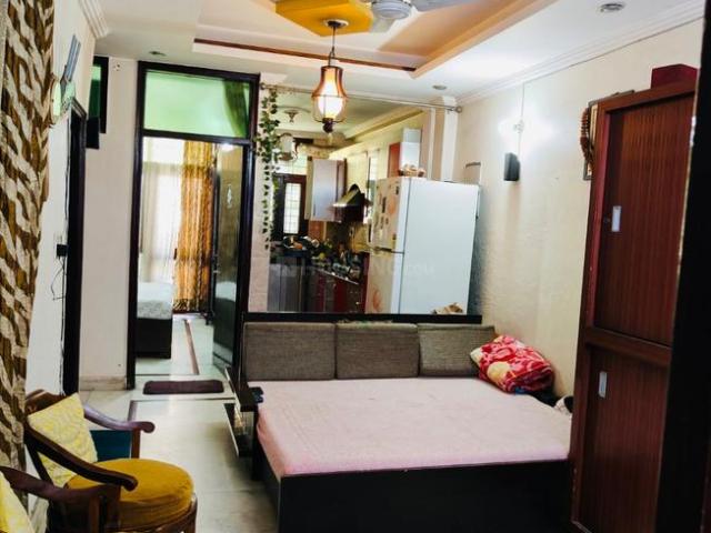 4 BHK Independent Builder Floor in Sector 76 for resale Noida. The reference number is 18748036