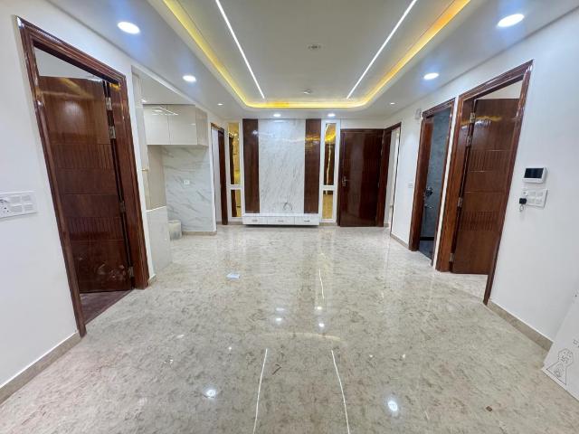 4 BHK Independent Builder Floor in Sector 7 Rohini for resale New Delhi. The reference number is 21133629