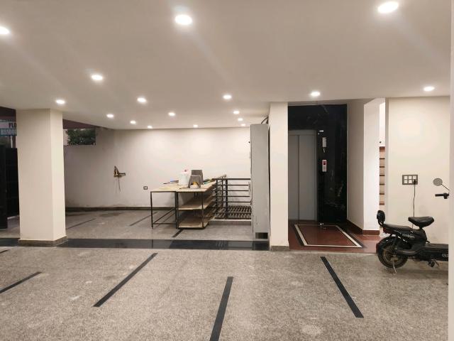 4 BHK Independent Builder Floor in Sector 83 for rent Gurgaon. The reference number is 15281037