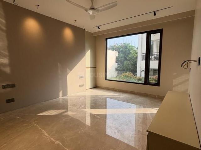 4 BHK Independent Builder Floor in Sector 84 for resale Faridabad. The reference number is 21009919