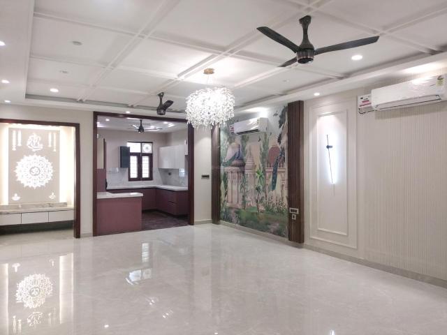 4 BHK Independent Builder Floor in Sector 85 for resale Faridabad. The reference number is 20600511