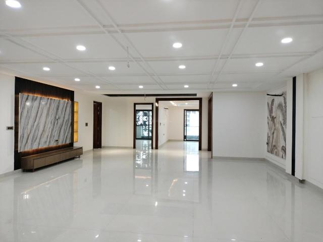 4 BHK Independent Builder Floor in Sector 85 for resale Faridabad. The reference number is 20621371