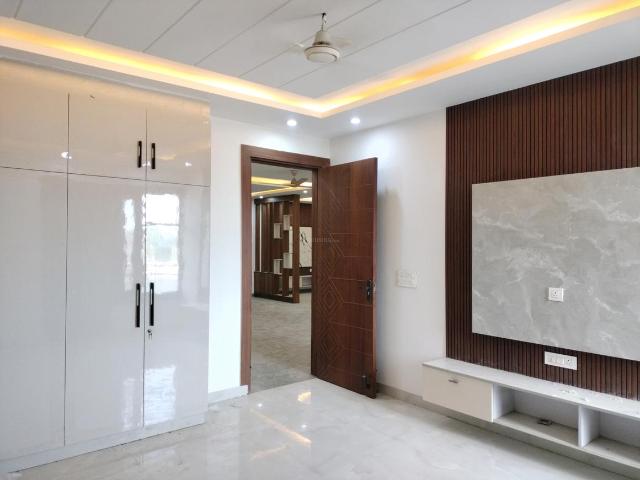 4 BHK Independent Builder Floor in Sector 88 for resale Faridabad. The reference number is 20768624