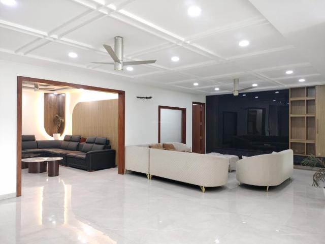 4 BHK Independent Builder Floor in Sector 89 for resale Faridabad. The reference number is 20135424