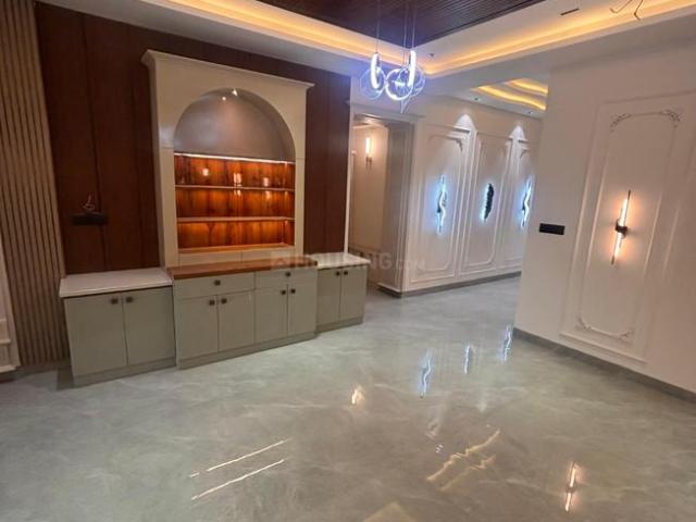 4 BHK Independent Builder Floor in Sector 89 for resale Faridabad. The reference number is 21173811