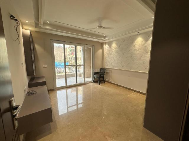 4 BHK Independent Builder Floor in Sector 8 Dwarka for resale New Delhi. The reference number is 21083847