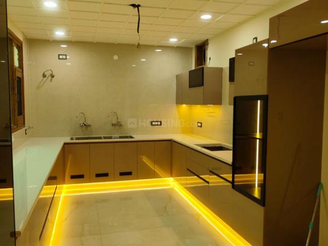 4 BHK Independent Builder Floor in Sector 8 for resale Panchkula. The reference number is 21246317