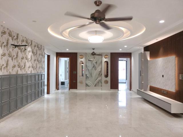 4 BHK Independent Builder Floor in Sector 10 DLF for resale Faridabad. The reference number is 18825115