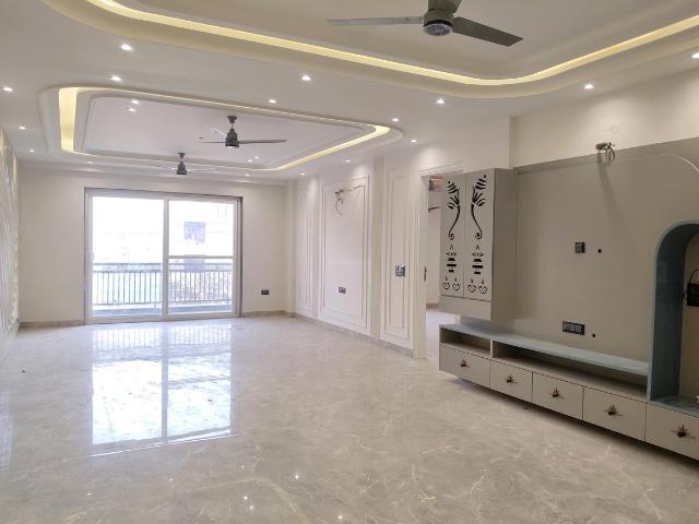4 BHK Independent Builder Floor in Sector 10 for resale Gurgaon. The reference number is 19311108