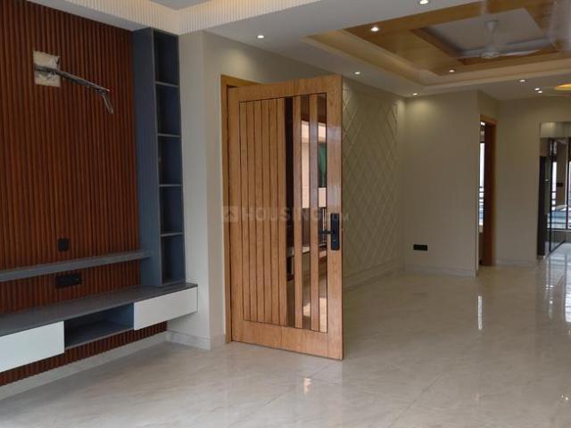 4 BHK Independent Builder Floor in Sector 10 for resale Gurgaon. The reference number is 20775023