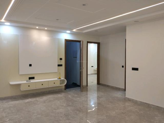 4 BHK Independent Builder Floor in Sector 11 Rohini for resale New Delhi. The reference number is 19942026