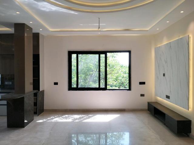 4 BHK Independent Builder Floor in Sector 11 Rohini for resale New Delhi. The reference number is 19976140