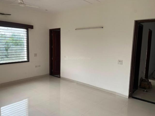 4 BHK Independent Builder Floor in Sector 17 for rent Faridabad. The reference number is 20941282