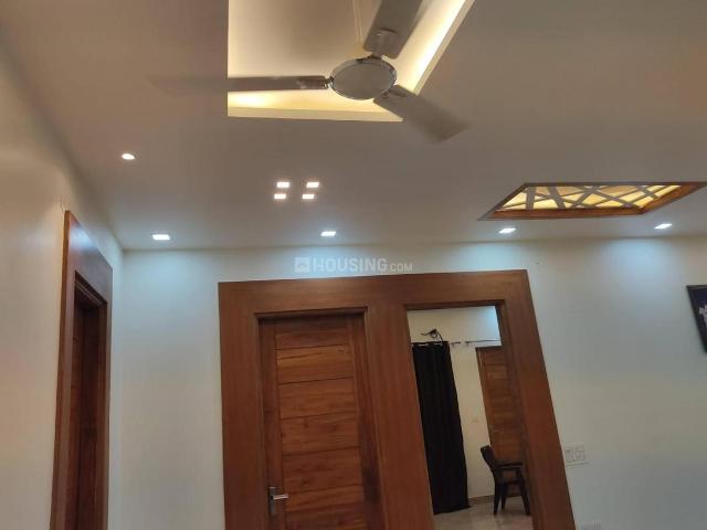 4 BHK Independent Builder Floor in Sector 14 for rent Faridabad. The reference number is 17300871