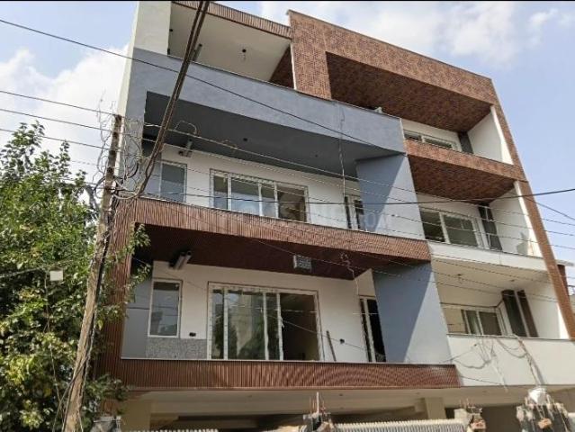 4 BHK Independent Builder Floor in Sector 14 for rent Gurgaon. The reference number is 21288960
