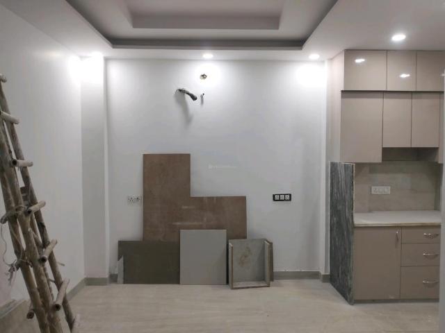 4 BHK Independent Builder Floor in Sector 15 Rohini for resale New Delhi. The reference number is 21117317