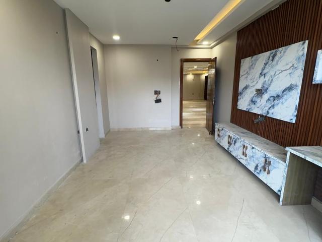 4 BHK Independent Builder Floor in Sector 19 for resale Faridabad. The reference number is 20508246