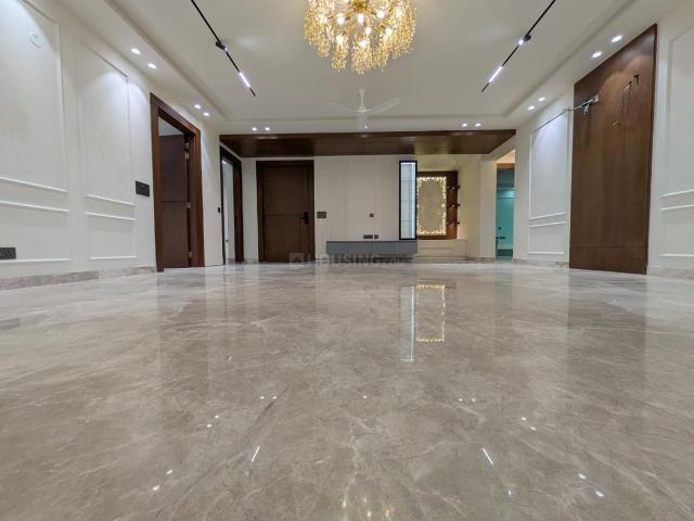4 BHK Independent Builder Floor in Sector 23 for resale Gurgaon. The reference number is 19453923