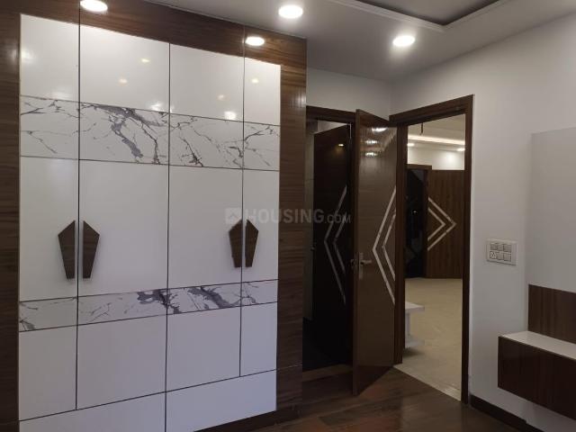 4 BHK Independent Builder Floor in Sector 23 Rohini for rent New Delhi. The reference number is 19789317
