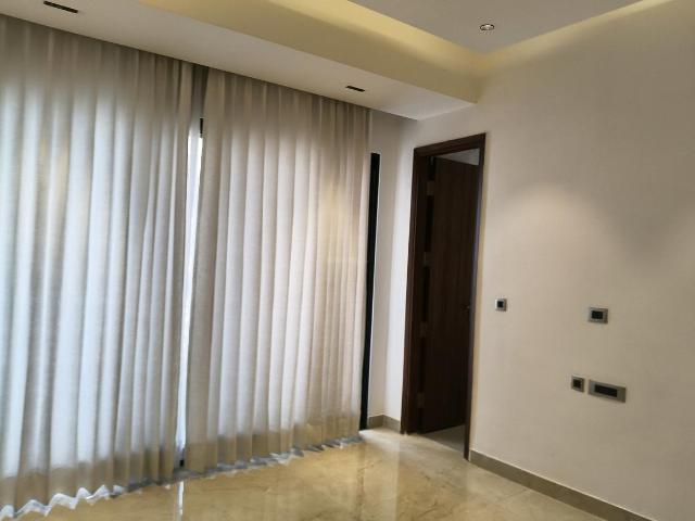 4 BHK Independent Builder Floor in Sector 23A for resale Gurgaon. The reference number is 16526796