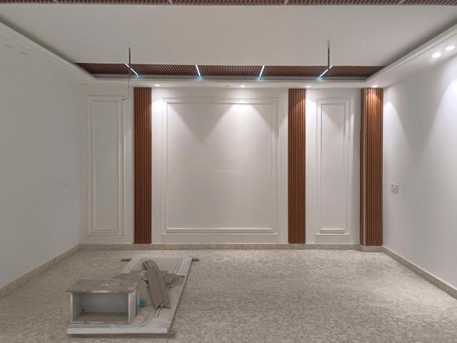 4 BHK Independent Builder Floor in Sector 20 Rohini for resale New Delhi. The reference number is 20472613