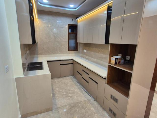 4 BHK Independent Builder Floor in Sector 20 Rohini for resale New Delhi. The reference number is 20261854