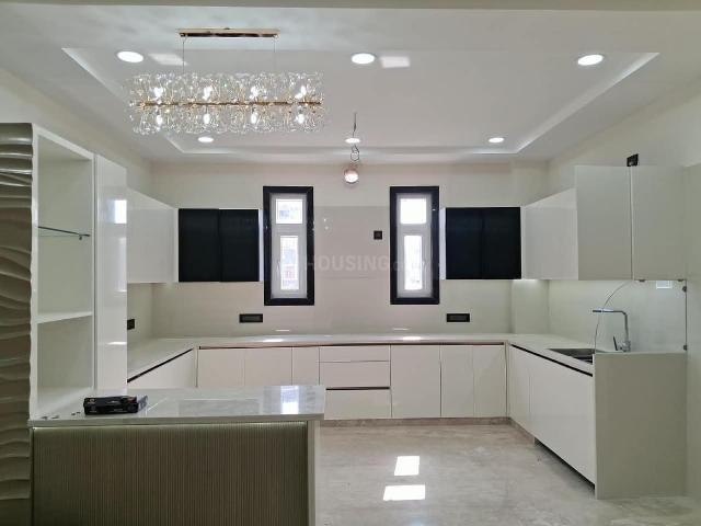 4 BHK Independent Builder Floor in Sector 20 Rohini for resale New Delhi. The reference number is 21312673