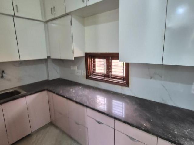 4 BHK Independent Builder Floor in Sector 21 Rohini for resale New Delhi. The reference number is 20925247