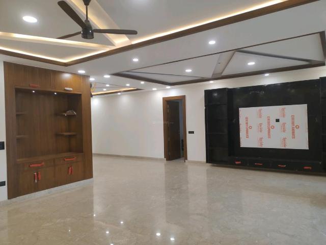 4 BHK Independent Builder Floor in Sector 21C for resale Faridabad. The reference number is 20784848