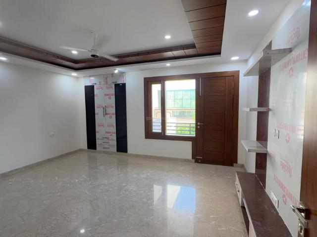 4 BHK Independent Builder Floor in Sector 21C for resale Faridabad. The reference number is 20830477