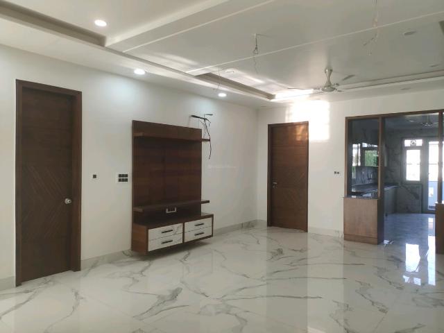 4 BHK Independent Builder Floor in Sector 21C for resale Faridabad. The reference number is 20113122