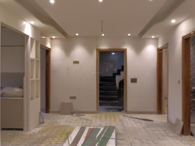 4 BHK Independent Builder Floor in Sector 24 Rohini for resale New Delhi. The reference number is 16527658