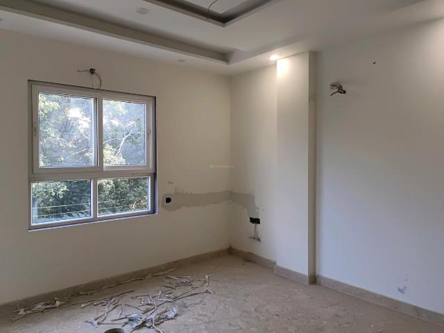 4 BHK Independent Builder Floor in Sector 24 Rohini for resale New Delhi. The reference number is 19570347