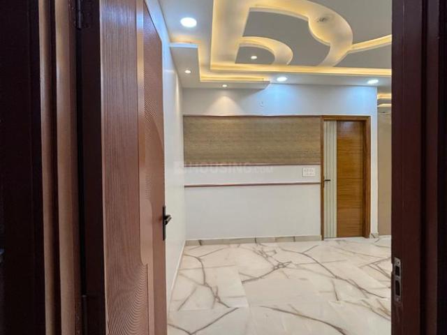 4 BHK Independent Builder Floor in Sector 24 Rohini for resale New Delhi. The reference number is 19291271