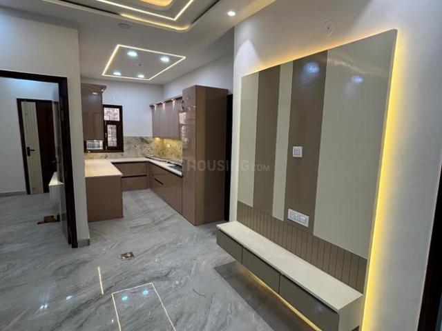 4 BHK Independent Builder Floor in Sector 24 Rohini for resale New Delhi. The reference number is 20698304