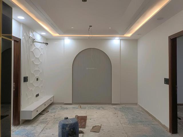 4 BHK Independent Builder Floor in Sector 24 Rohini for resale New Delhi. The reference number is 20818631
