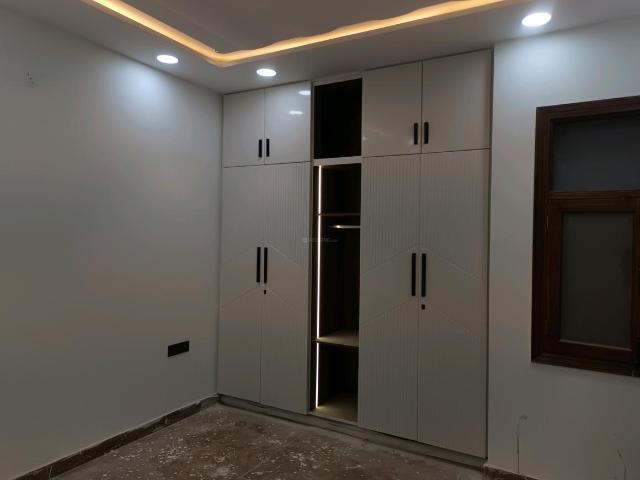 4 BHK Independent Builder Floor in Sector 24 Rohini for resale New Delhi. The reference number is 21122830